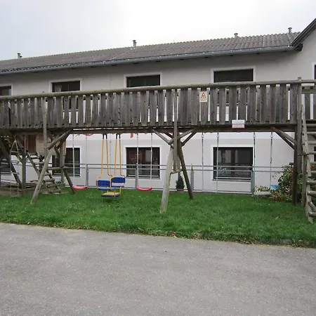 Waldpension Stachl * Bromberg