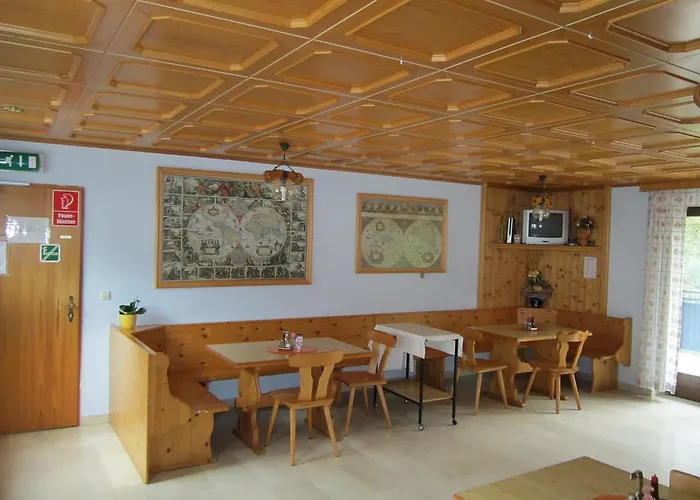 Guest house Waldpension Stachl Bromberg